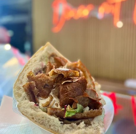 BIG D&ouml;ner &ndash; saftiges D&ouml;nerfleisch im frischen Brot